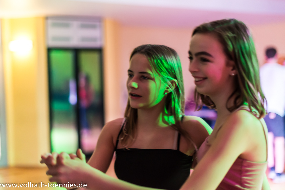 2019 12 07 Tanzparty Jugend 0778